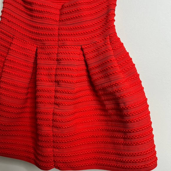 H&M Stretch Pull On Ribbed A-line Skirt Size Medium Bright Red Elastic Waist - Picture 11 of 12